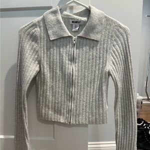 gray zip up cardigan